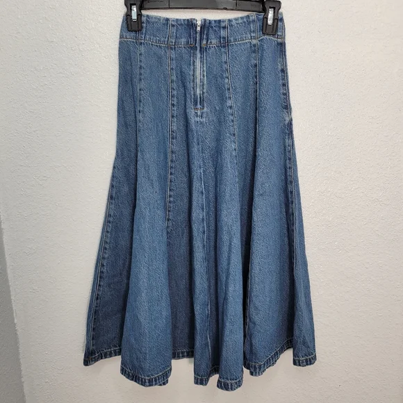 Madewell Flared Denim Midi Skirt: Airy Denim Edition Size 23 / XXS NWT - Picture 7 of 12